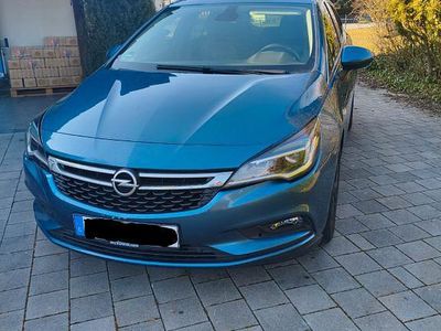 Gebraucht Opel Astra Edition 150 PS (110 kW) 2016 Blau Kombi
