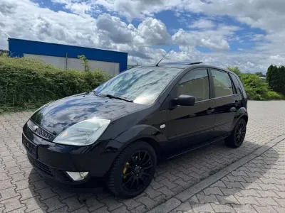 Gebraucht Ford Fiesta Ghia 80 PS (58 kW) 2002 Schwarz Kleinwagen