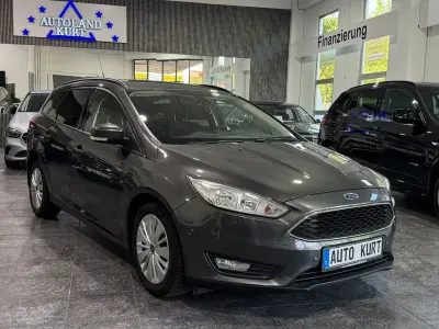 Gebraucht Ford Focus Business Edition 116 PS (85 kW) 2015 Grau Limousine