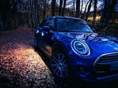 Gebraucht Mini Cooper 136 PS (100 kW) 2019 Blau Kleinwagen
