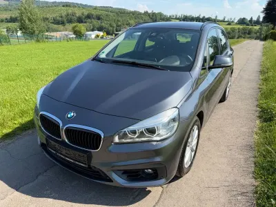 Gebraucht BMW 218 Basis 136 PS (100 kW) 2016 Grau Kombi