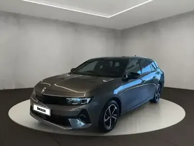 Gebraucht Opel Astra 131 PS (96 kW) 2025 Vulkan grau (metallic) Kleinwagen