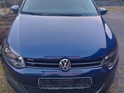 Second-hand VW Polo Life 90 CP (66 kW) 2013 Albastru Hatchback