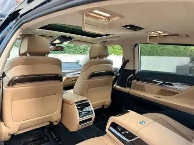 Gebraucht BMW 745e M Sport 394 PS (289 kW) 2019 Andere Limousine