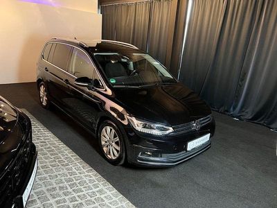 Gebraucht VW Touran Highline 150 PS (110 kW) 2018 Schwarz Van / Kleinbus