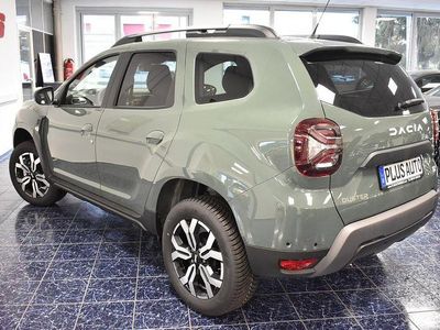Lichen kaki Gebraucht 2024 Dacia Duster Journey SUV | 23.880 € (Fairer Preis)