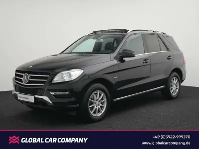 Gebraucht Mercedes ML350 258 PS (189 kW) 2012 Obsidianschwarz  metalliclack SUV