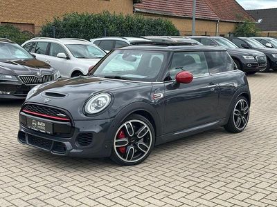 Gebraucht Mini John Cooper Works 231 PS (169 kW) 2019 Grau Kleinwagen