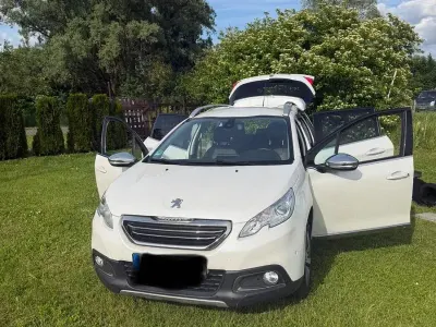 Gebraucht Peugeot 2008 Allure 92 PS (67 kW) 2015 Weiß SUV