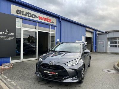 Gebraucht Toyota Yaris Hybrid Team 116 PS (85 kW) 2024 Grau Kleinwagen