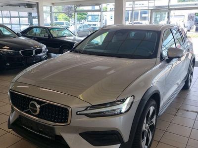 Volvo V60 CC