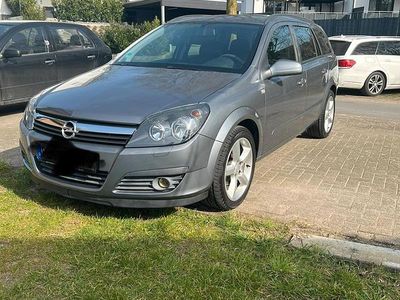 Gebraucht Opel Astra 105 PS (77 kW) 2005 Grau Kombi