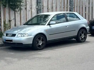 Gebraucht Audi A3 101 PS (74 kW) 1998 Silber Kleinwagen