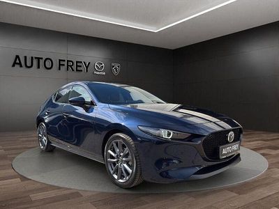 Gebraucht Mazda 3 Exclusive-Line 140 PS (102 kW) 2025 Deep crystal blue Limousine