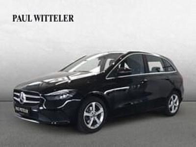 Gebraucht Mercedes B180 Progressive 116 PS (85 kW) 2019 Kosmosschwarz Van / Kleinbus