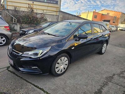 Gebraucht Opel Astra Business 105 PS (77 kW) 2019 Onyx schwarz Kombi
