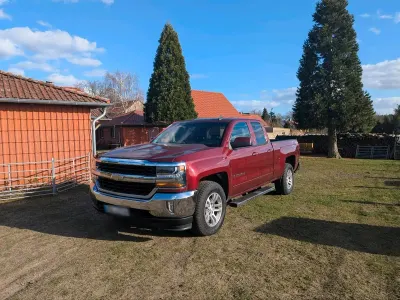 Gebraucht Chevrolet Silverado 360 PS (264 kW) 2017 Rot Limousine