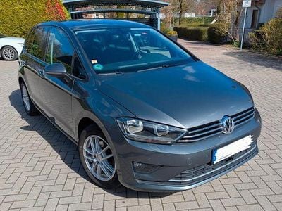 Second-hand VW Golf Sportsvan Sound 110 CP (80 kW) 2017 Gri Monovolum
