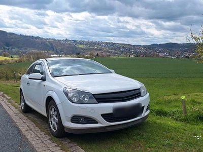 Gebraucht Opel Astra GTC 116 PS (85 kW) 2009 Weiß Coupé