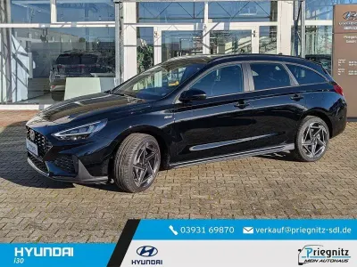 Neu Hyundai i30 N Line 140 PS (102 kW) 2026 Schwarz Kombi