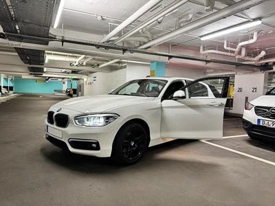 Gebraucht BMW 125 Urban Line 224 PS (164 kW) 2016 Weiß Kleinwagen