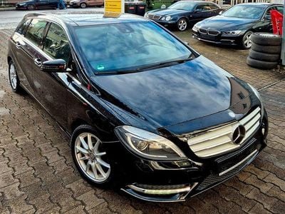 Gebraucht Mercedes B250 211 PS (155 kW) 2013 Schwarz Van / Kleinbus