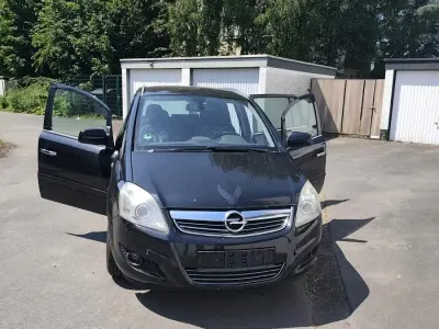 Gebraucht Opel Zafira 116 PS (85 kW) 2009 Schwarz Van / Kleinbus