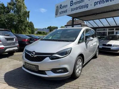 Gebraucht Opel Zafira Active 135 PS (99 kW) 2017 Argon silber/ice silver (m2) Van / Kleinbus