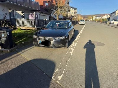 Gebraucht Audi A4 177 PS (130 kW) 2012 Blau Kombi