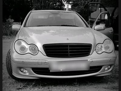 Mercedes C220