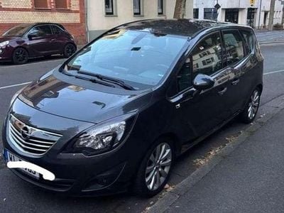 Gebraucht Opel Meriva Design Edition 101 PS (74 kW) 2011 Van / Kleinbus