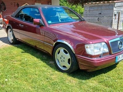 Mercedes 220