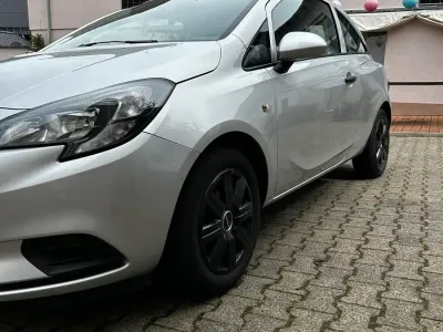 Gebraucht Opel Corsa 70 PS (51 kW) 2018 Silber Kleinwagen