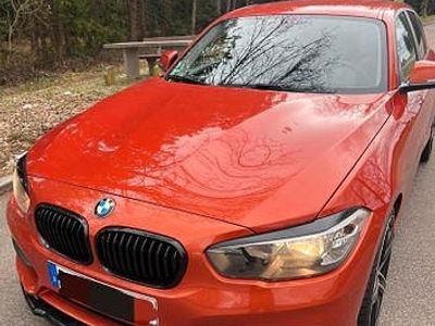 Usata BMW 118 Advantage 136 CV (100 kW) 2017 Arancione Utilitaria