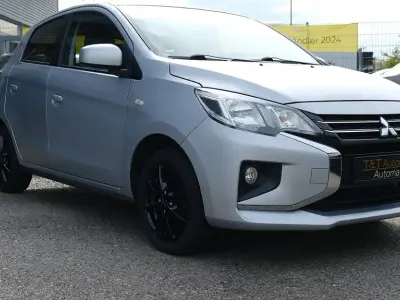 Gebraucht Mitsubishi Space Star 71 PS (52 kW) 2021 Silber Kleinwagen