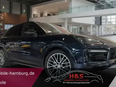 Używany Porsche Cayenne Platinum Edition 470 KM (345 kW) 2022 Niebieski SUV