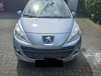 Gebraucht Peugeot 207 Filou 156 PS (114 kW) 2010 Blau Kombi