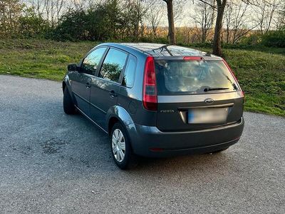 Gebraucht Ford Fiesta 101 PS (74 kW) 2005 Grau Kleinwagen