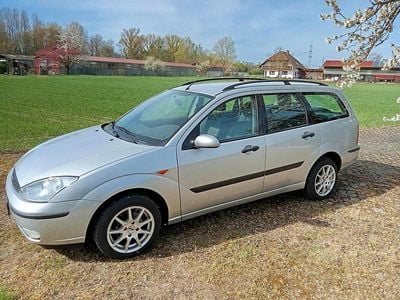 Usata Ford Focus 100 CV (73 kW) 2004 Argento Station wagon