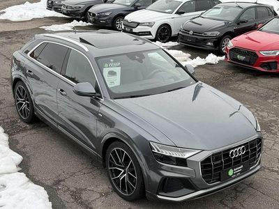 Gebraucht Audi Q8 Ambiente 286 PS (210 kW) 2019 Daytonagrau perleffekt SUV