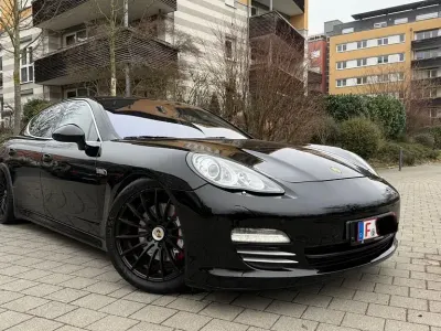 Gebraucht Porsche Panamera 4S Sport 400 PS (294 kW) 2011 Schwarz Limousine