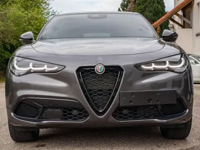 Gebraucht Alfa Romeo Stelvio Veloce 209 PS (153 kW) 2024 Grau SUV
