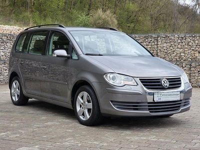Second-hand VW Touran Trendline 140 CP (102 kW) 2008 Gri Monovolum
