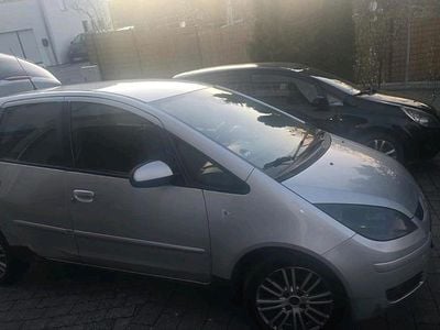 Brugt Mitsubishi Colt 95 HK (69 kW) 2007 Grå Hatchback