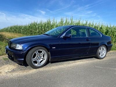 BMW 323