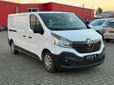 Gebraucht Renault Trafic 120 PS (88 kW) 2016 Weiß Van / Kleinbus