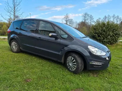 Gebraucht Ford S-MAX Business Edition 163 PS (119 kW) 2014 Andere farben Van / Kleinbus