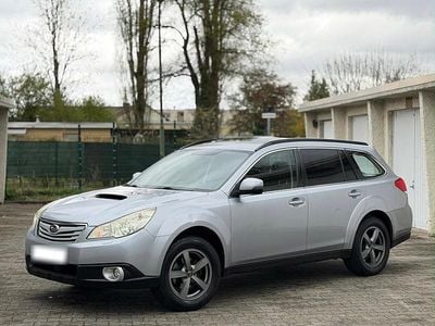 Gebraucht Subaru Legacy 150 PS (110 kW) 2012 Silber Kombi