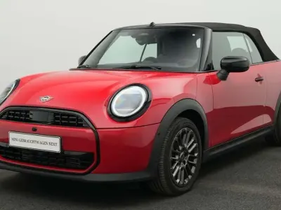 Usata Mini Cooper Cabriolet Classic 163 CV (119 kW) 2025 Rosso Cabrio