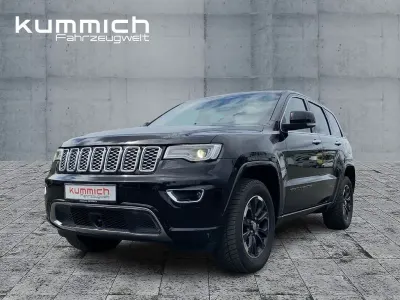 Gebraucht Jeep Grand Cherokee Overland 250 PS (183 kW) 2020 Schwarz SUV